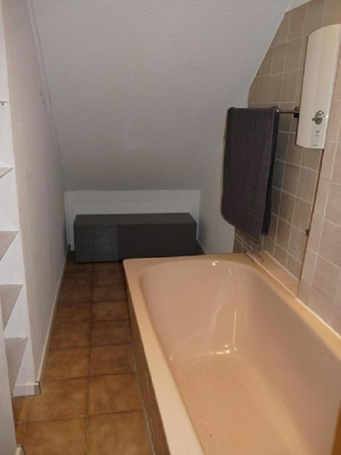 Ferienwohnung In Duesseldorf Hassel Экстерьер фото